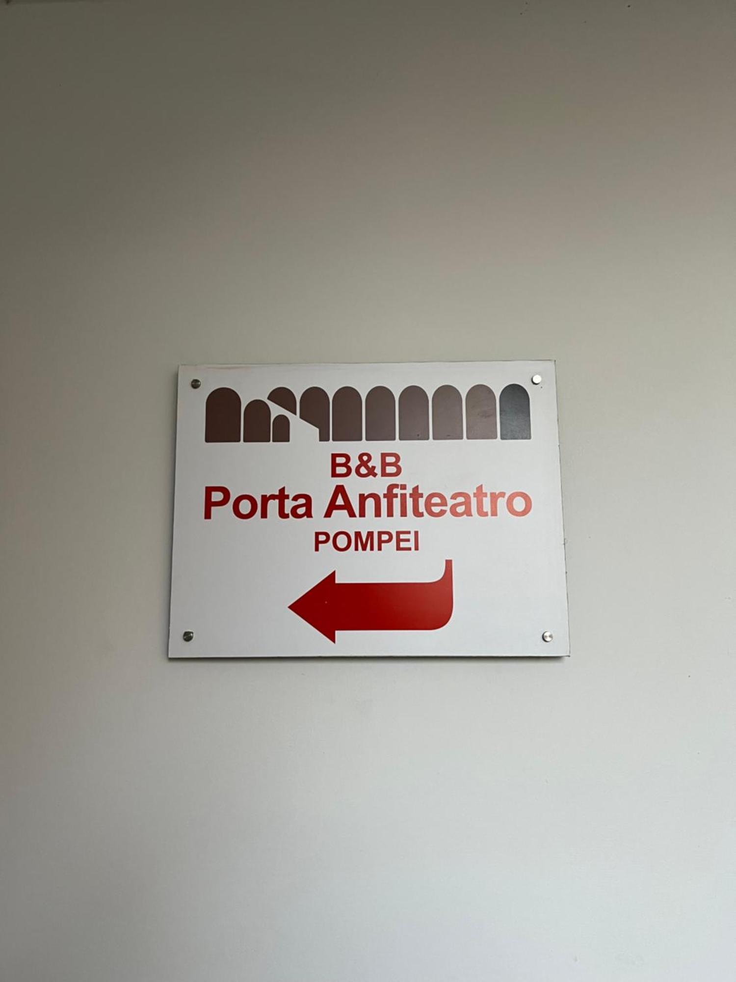 Porta Anfiteatro Pompei Hotel Ngoại thất bức ảnh